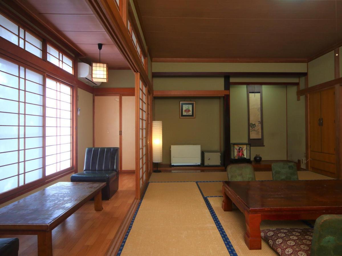 Guest Room Furusatomura Kogeikan โอมาจิ ภายนอก รูปภาพ