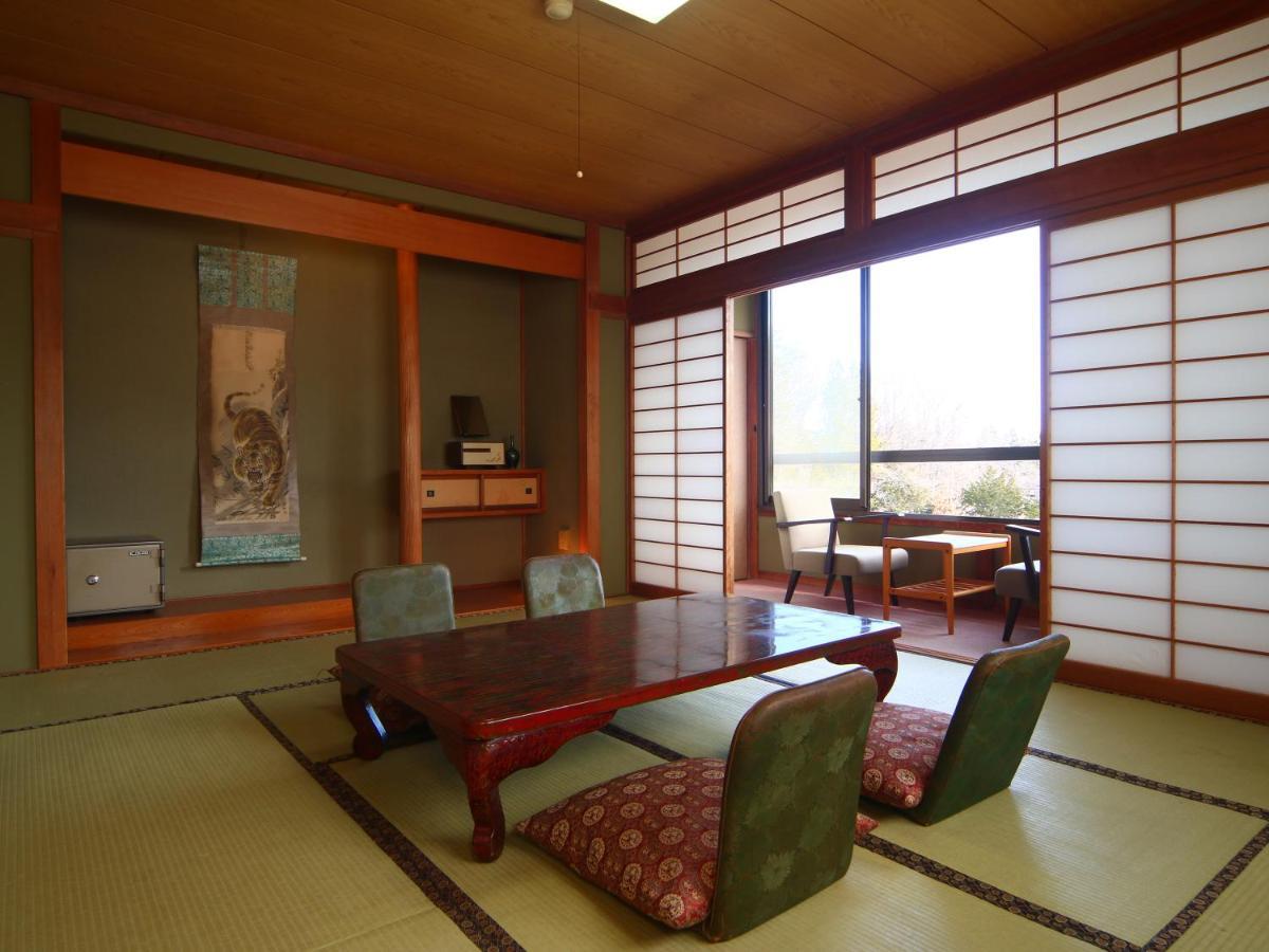 Guest Room Furusatomura Kogeikan โอมาจิ ภายนอก รูปภาพ
