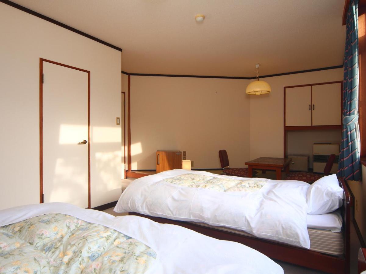 Guest Room Furusatomura Kogeikan โอมาจิ ภายนอก รูปภาพ