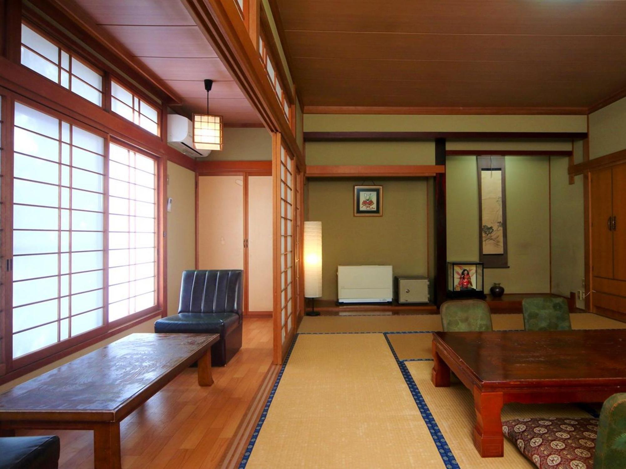 Guest Room Furusatomura Kogeikan โอมาจิ ภายนอก รูปภาพ