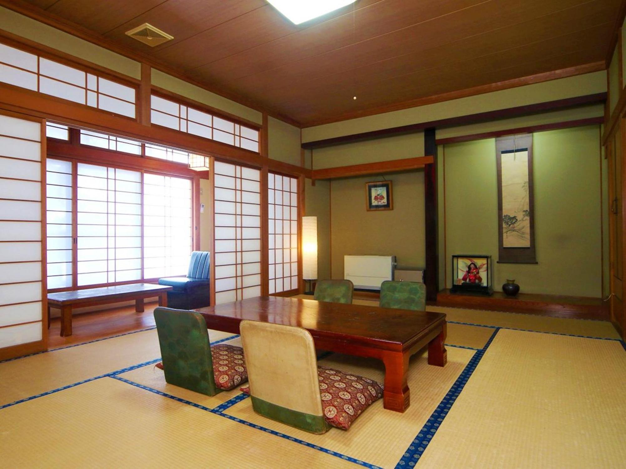 Guest Room Furusatomura Kogeikan โอมาจิ ภายนอก รูปภาพ